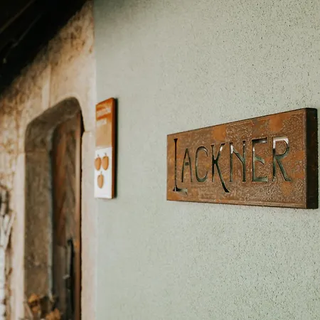 Zidanica Lackner 아파트 Črnomelj