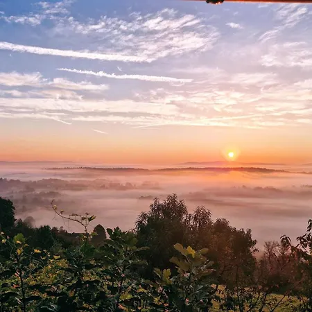 Zidanica Lackner 아파트