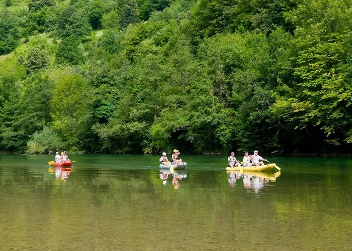 Zidanica Lackner Apartment