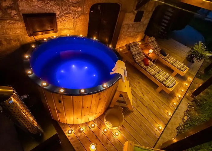 Zidanica Lackner * Crnomelj