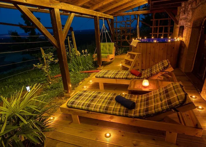 Zidanica Lackner Crnomelj