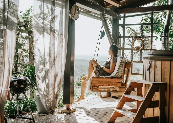 Zidanica Lackner * Crnomelj